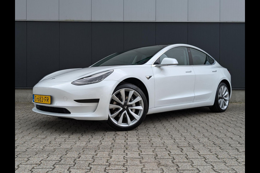 Tesla Model 3 Standard RWD Plus 60 kWh PANO LEDER AUTOPILOT