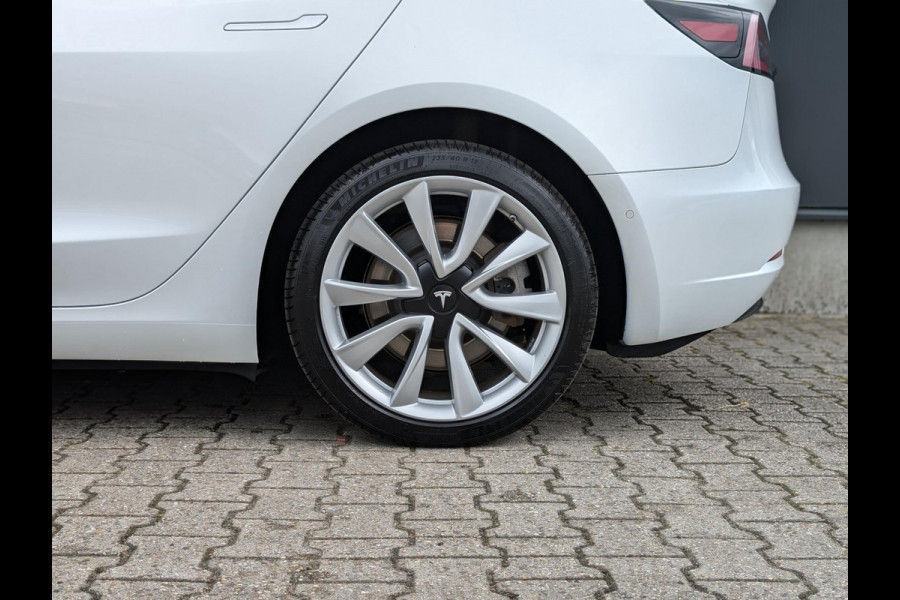 Tesla Model 3 Standard RWD Plus 60 kWh PANO LEDER AUTOPILOT