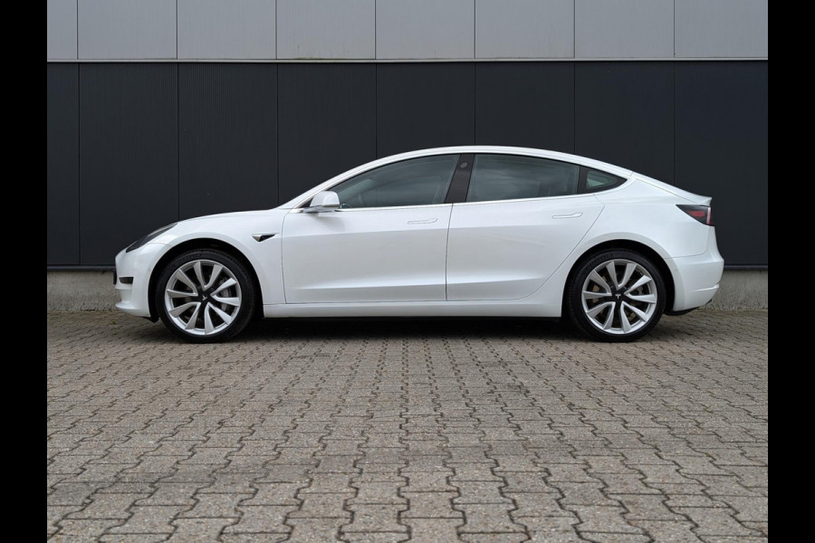 Tesla Model 3 Standard RWD Plus 60 kWh PANO LEDER AUTOPILOT