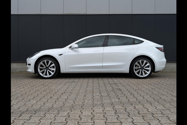 Tesla Model 3 Standard RWD Plus 60 kWh PANO LEDER AUTOPILOT