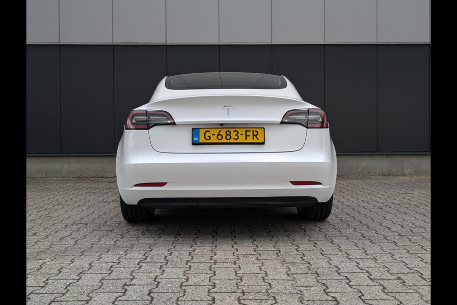 Tesla Model 3 Standard RWD Plus 60 kWh PANO LEDER AUTOPILOT