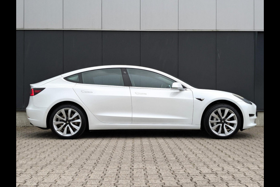 Tesla Model 3 Standard RWD Plus 60 kWh PANO LEDER AUTOPILOT