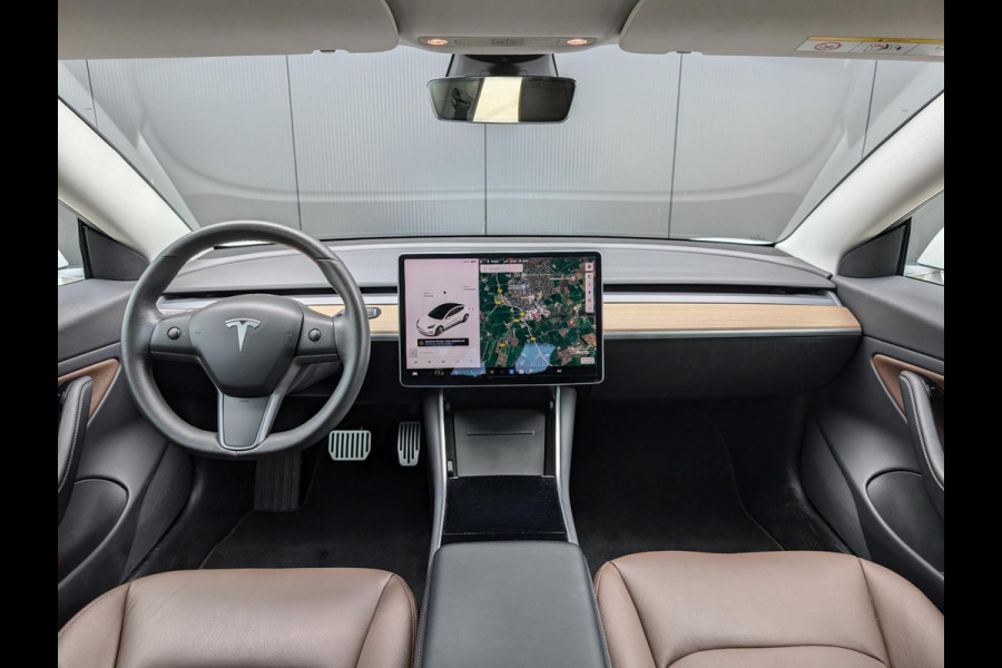 Tesla Model 3 Standard RWD Plus 60 kWh PANO LEDER AUTOPILOT