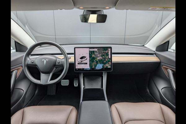Tesla Model 3 Standard RWD Plus 60 kWh PANO LEDER AUTOPILOT
