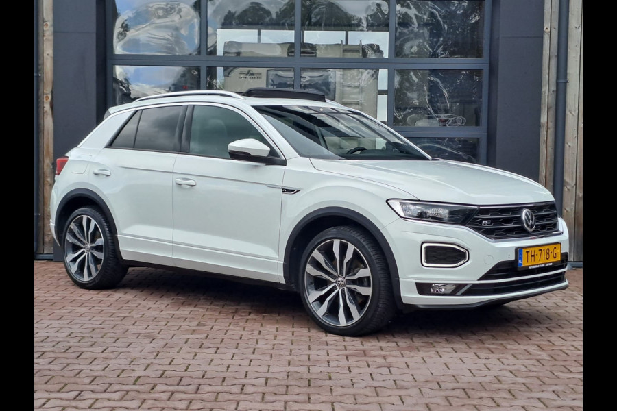 Volkswagen T-Roc 2.0 TSI 190PK 4Motion Sport | R-line | Pano | Navi | App-connect | Trekhaak | Stoelverwarming | Virtual | Camera | Vol |