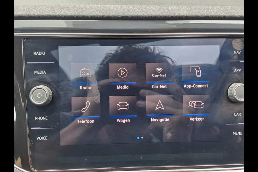 Volkswagen T-Roc 2.0 TSI 190PK 4Motion Sport | R-line | Pano | Navi | App-connect | Trekhaak | Stoelverwarming | Virtual | Camera | Vol |