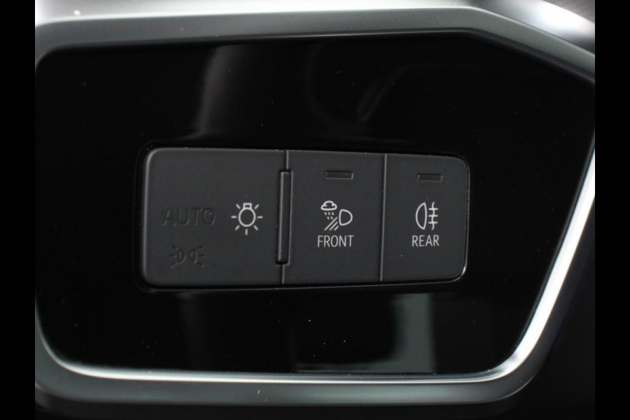 Audi A6 Limousine 50 TFSI e quattro 299pk Automaat PHEV Edition | Climate control | Cruise control | LED | Parkeersensoren | 360* Camera | Navigatie | Keyless | Voorstoelen verwarmd | Apple Carplay/ Android Auto |