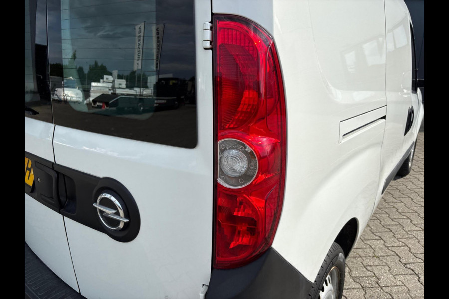 Opel Combo 1.3 CDTi L2H1 EURO 6 ELEKTR RAMEN CARPLAY