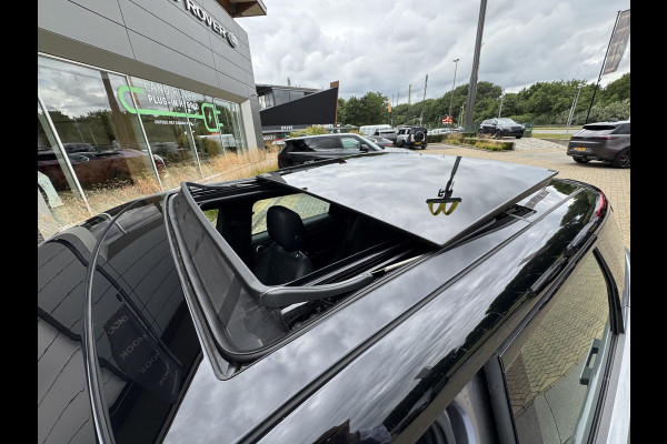 Land Rover Range Rover Evoque P300e AWD R-Dynamic SE