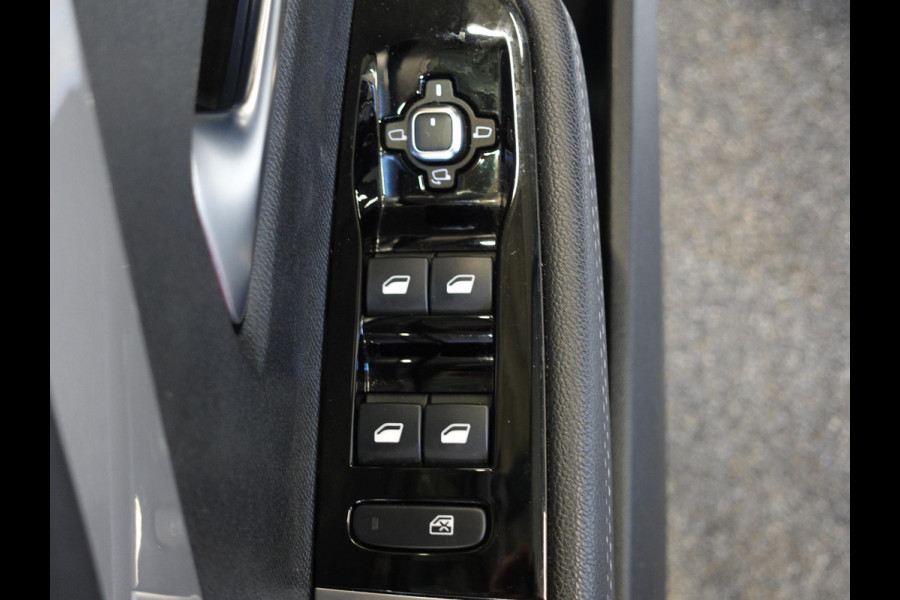 Opel Astra 1.2 130pk GS Line Automaat Opel Astra 1.2 GS Line | Climate control | Adaptive cruise control | LED | Voorstoelen verwarmd | Stuurwiel verwarmd | Achteruitrij camera 360* | Sfeer verlichting | Apple carplay/ Andriod auto