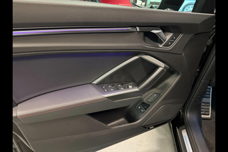 Audi Q3 45 TFSI e S-LINE BLACK-EDITION 20'' PANO/LED/DAB/SFEERVERL/LEDER/STOEL-M/SONOS///