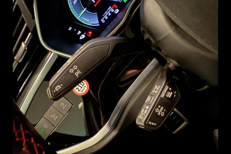 Audi Q3 45 TFSI e S-LINE BLACK-EDITION 20'' PANO/LED/DAB/SFEERVERL/LEDER/STOEL-M/SONOS///
