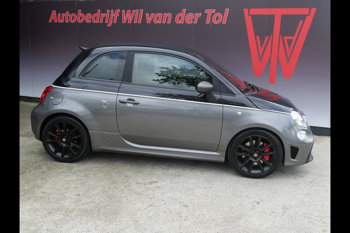 Fiat 500C 1.4 T-Jet ABARTH COMPETIZIONE 595 | NAVI | BEATS | SABELT | ALCANTARA | 201 PK SQUADRA!! Fiat 500C 1.4 T-Jet ABARTH COMPETIZIONE 595 | NAVI | BEATS | SABELT | ALCANTARA | 201 PK SQUADRA!!