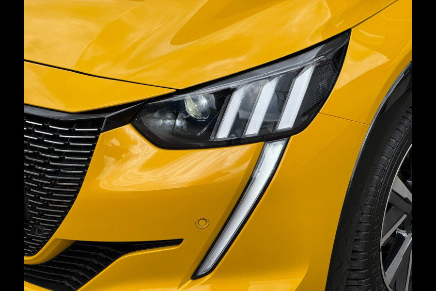 Peugeot 208 1.2 PureTech AUT GT-Line LED Pano 360Cam Carplay