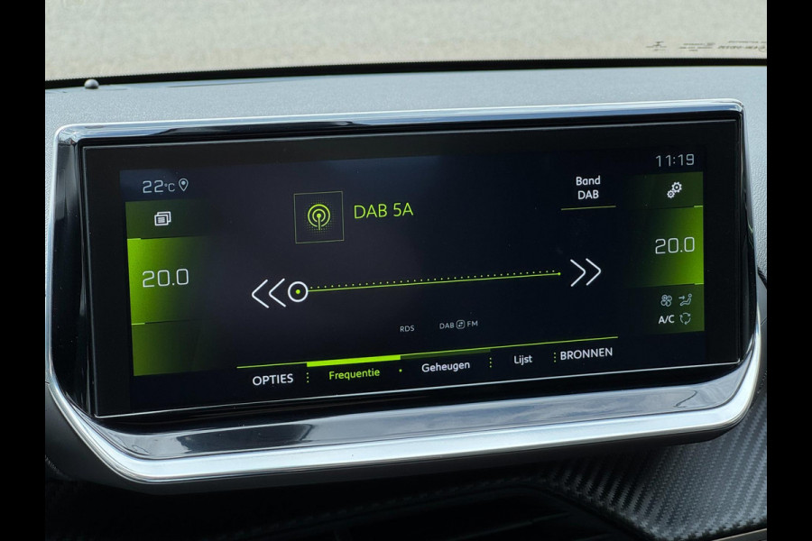 Peugeot 208 1.2 PureTech AUT GT-Line LED Pano 360Cam Carplay