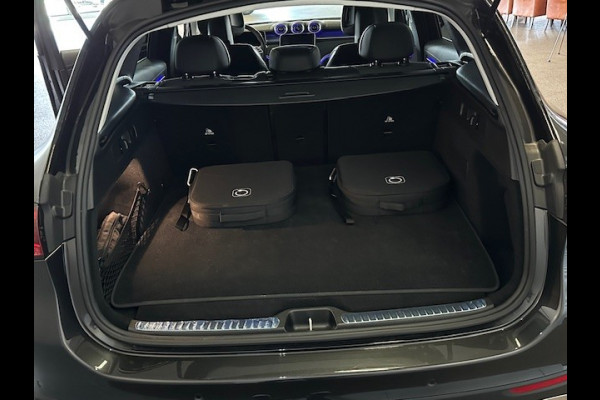 Mercedes-Benz GLC 300e 4 Matic Avantgarde Advanced-DIGITAL LIGHT-MEMORY-DISTRONIC-COMPL.