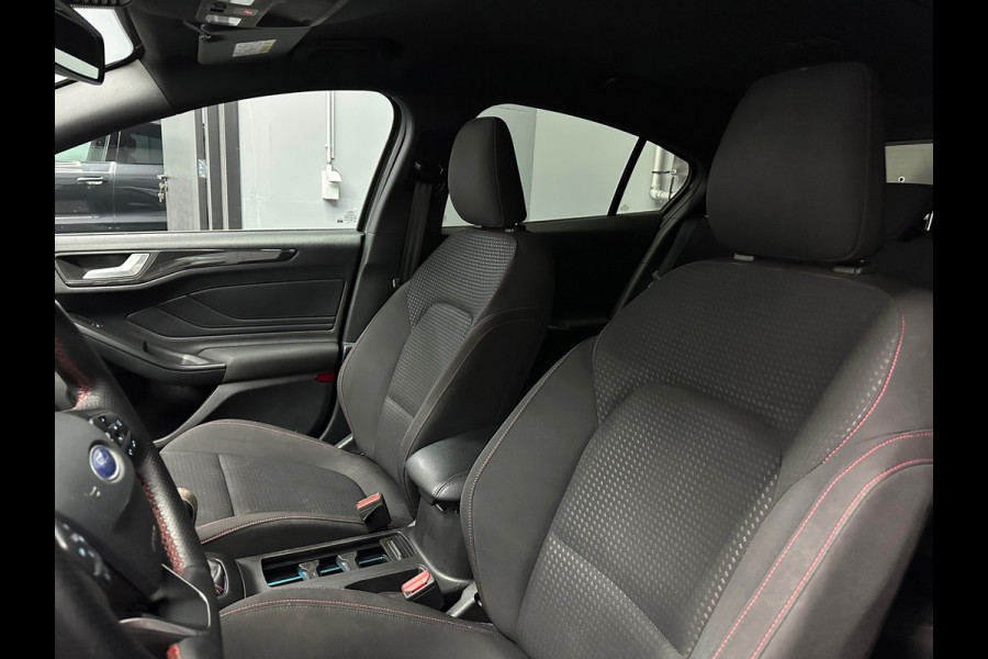 Ford Focus 1.0 EcoBoost ST Line Business