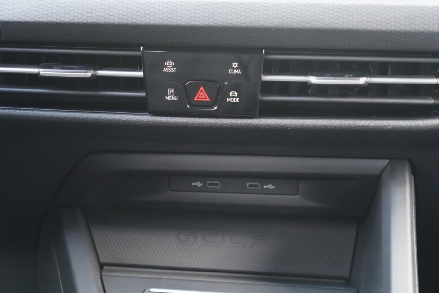 Volkswagen Golf 1.4 eHybrid GTE / Navigatie / Cruise / 18 Inch LMV / Adaptieve Cruise
