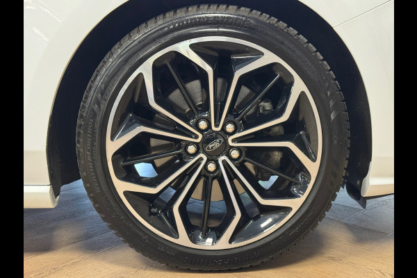 Ford FOCUS Wagon 1.0 EcoBoost ST Line Business NAVIGATIE APPLE CARPLAY AIRCO PDC CRUISE START/STOP LANE-ASSIST KEYLESS-GO