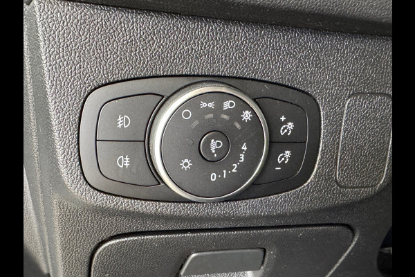 Ford FOCUS Wagon 1.0 EcoBoost ST Line Business NAVIGATIE APPLE CARPLAY AIRCO PDC CRUISE START/STOP LANE-ASSIST KEYLESS-GO