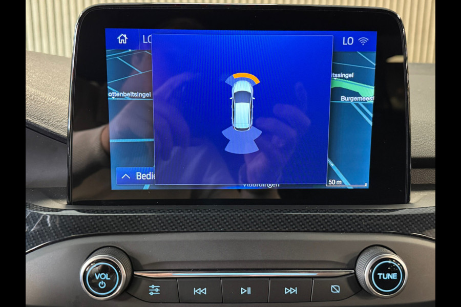 Ford FOCUS Wagon 1.0 EcoBoost ST Line Business NAVIGATIE APPLE CARPLAY AIRCO PDC CRUISE START/STOP LANE-ASSIST KEYLESS-GO