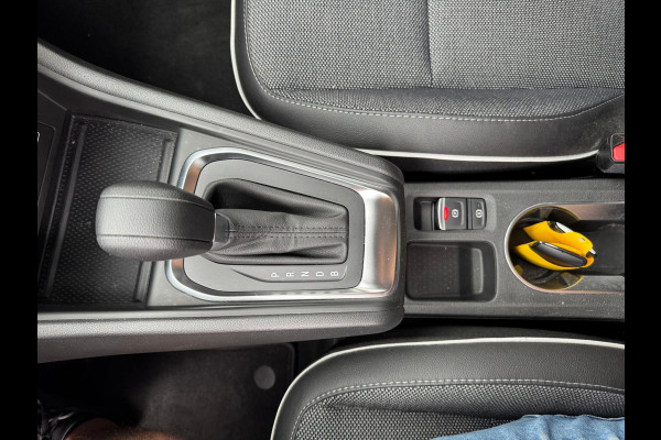 Renault Captur 1.6 E-Tech full hybrid 145 techno Navi / Stoel verwarming / Clima / Full LED