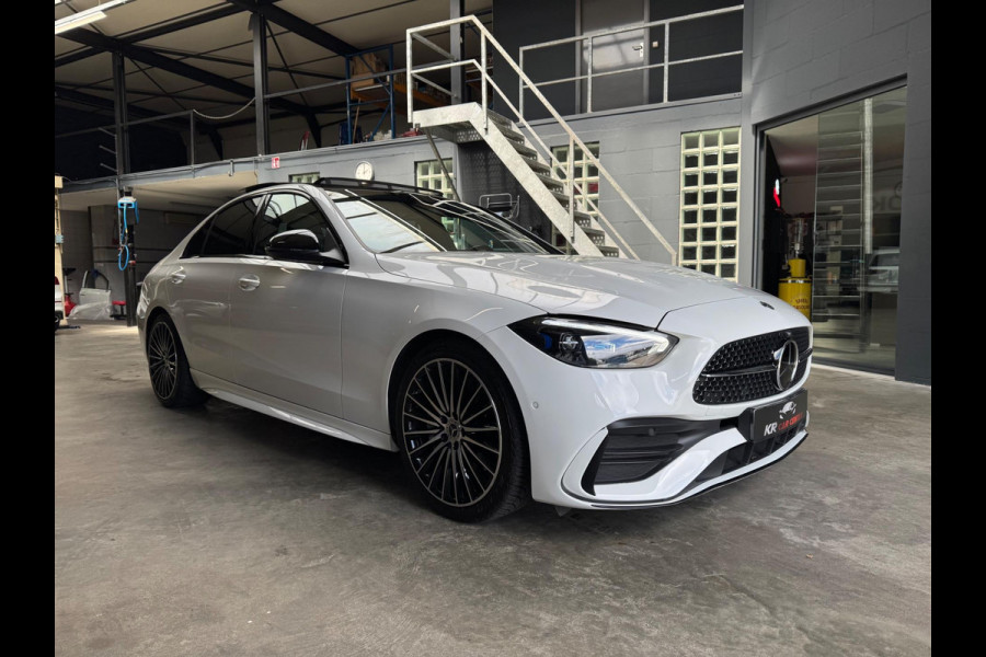Mercedes-Benz C-Klasse 200 AMG PANO-CAMERA-SFEER-CARPLAY