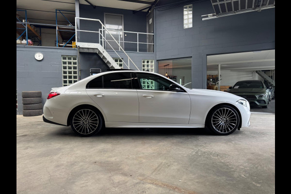 Mercedes-Benz C-Klasse 200 AMG PANO-CAMERA-SFEER-CARPLAY