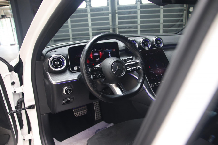 Mercedes-Benz C-Klasse 200 AMG PANO-CAMERA-SFEER-CARPLAY