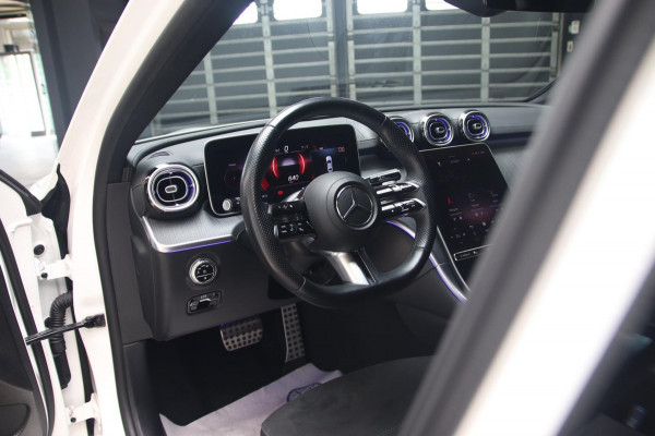 Mercedes-Benz C-Klasse 200 AMG PANO-CAMERA-SFEER-CARPLAY