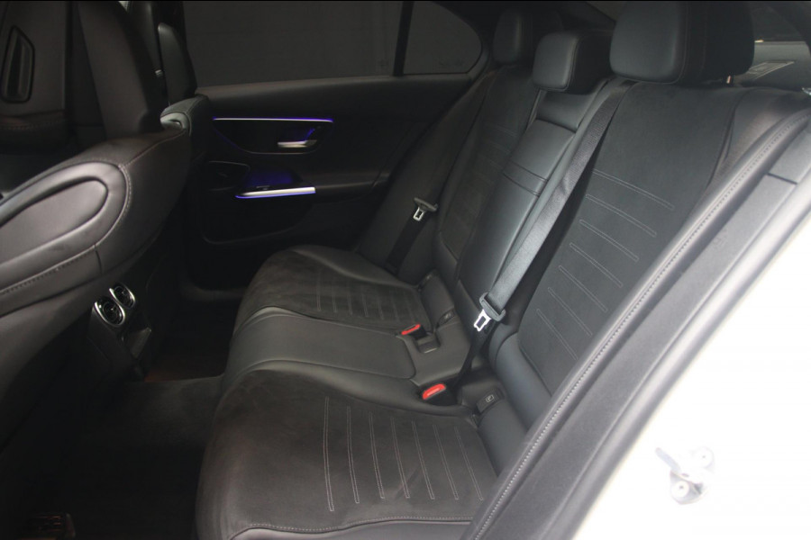 Mercedes-Benz C-Klasse 200 AMG PANO-CAMERA-SFEER-CARPLAY