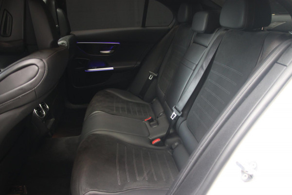 Mercedes-Benz C-Klasse 200 AMG PANO-CAMERA-SFEER-CARPLAY