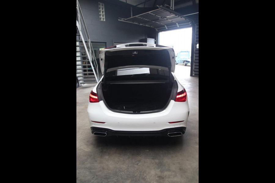 Mercedes-Benz C-Klasse 200 AMG PANO-CAMERA-SFEER-CARPLAY