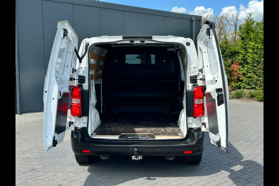 Peugeot Expert 1.5 BlueHDI 102 PK / 1e EIG / 3-ZITS / L2H1 / TREKHAAK / AIRCO / CRUISE / NAVI / SCHUIFDEUR