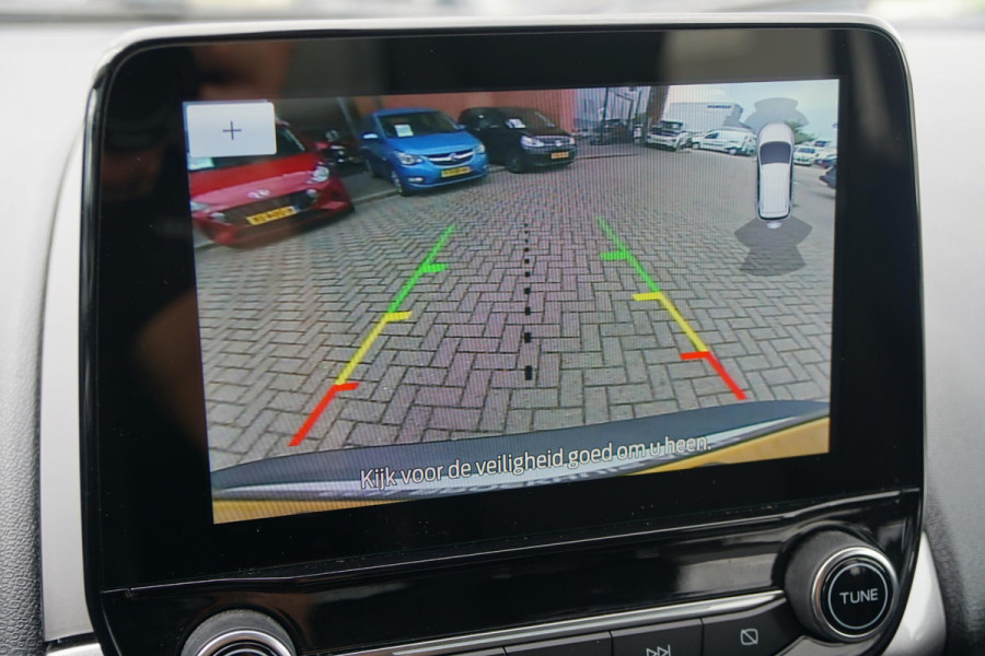 Ford EcoSport 1.0 EcoBoost Titanium + CAMERA / SENSOREN / STOEL, STUURWIEL & VOORRUITVERWARMING