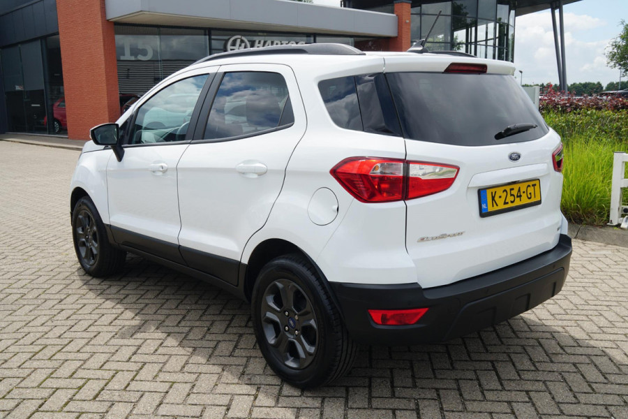 Ford EcoSport 1.0 EcoBoost Titanium + CAMERA / SENSOREN / STOEL, STUURWIEL & VOORRUITVERWARMING