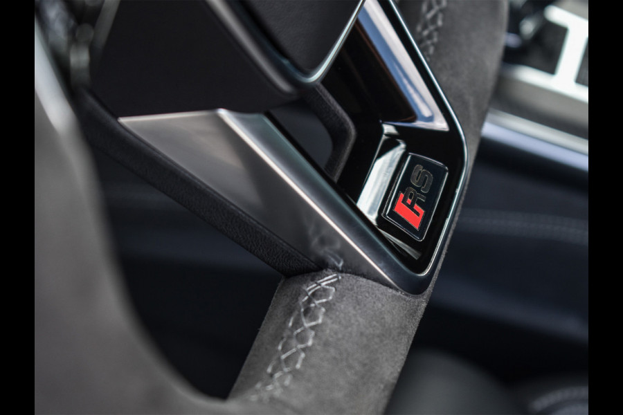 Audi RS6 Avant RS 6 TFSI QUATTRO | DYNAMIC PACK | B&O SOUND | RS-SPORTUITLAAT | DESIGN PACK | PANORAMADAK | HEAD-UP | SPORT-DIFFERENTIEEL