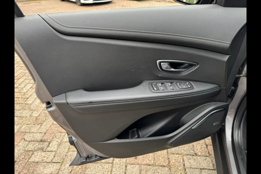 Renault Scénic TCe 140 Bose Sound / Navi / Camera / Massagestoel