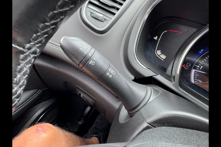 Renault Scénic TCe 140 Bose Sound / Navi / Camera / Massagestoel