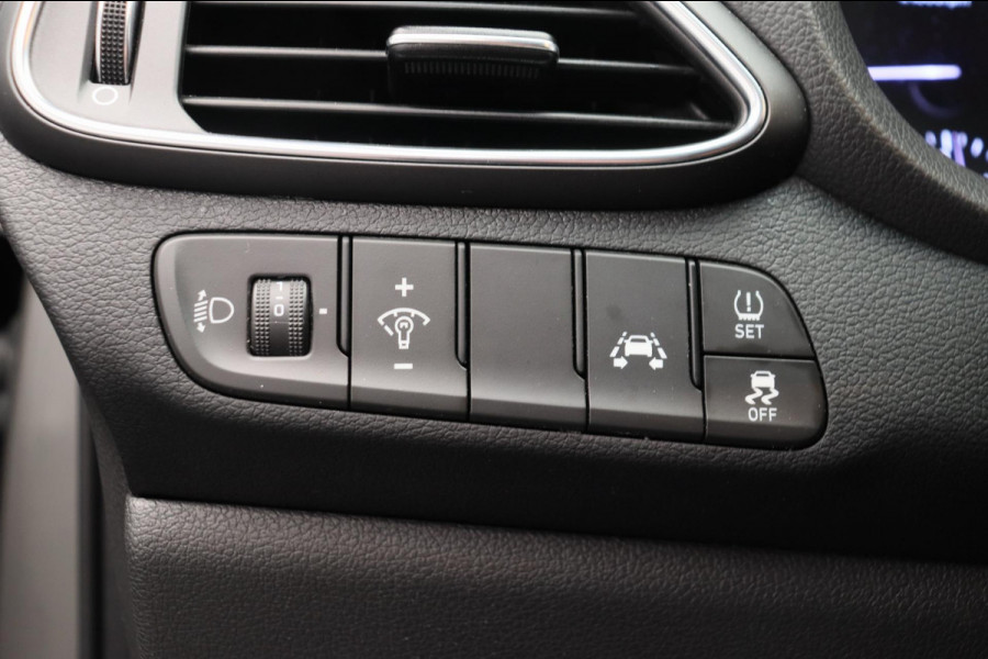 Hyundai i30 Wagon 1.0 T-GDi ComfortLine Apple/Carplay Trekhaak Camera Stoel/stuur Verwaming