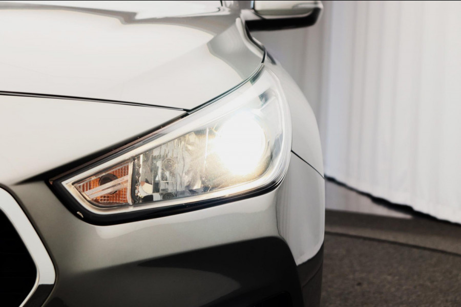Hyundai i30 Wagon 1.0 T-GDi ComfortLine Apple/Carplay Trekhaak Camera Stoel/stuur Verwaming