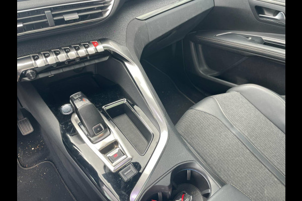 Peugeot 5008 1.2 PureTech GT-Line Avantage / panoramadak / trekhaak