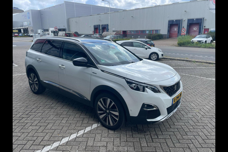 Peugeot 5008 1.2 PureTech GT-Line Avantage / panoramadak / trekhaak