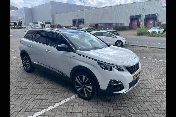 Peugeot 5008 1.2 PureTech GT-Line Avantage / panoramadak / trekhaak