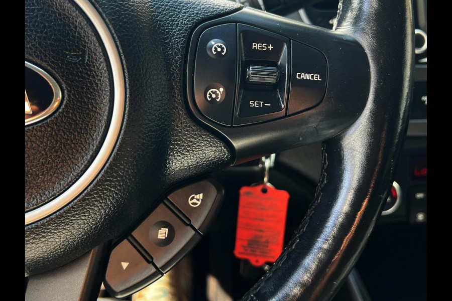 Kia Carens 1.6 GDi DynamicLine 7pers_carplay_camera_Cruise_Clima