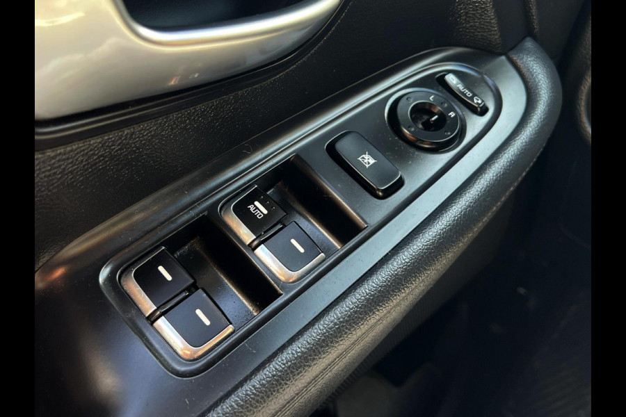 Kia Carens 1.6 GDi DynamicLine 7pers_carplay_camera_Cruise_Clima