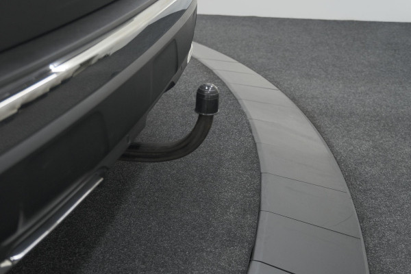Peugeot 3008 1.6 PureTech 180 GT Line | Camera | Dodehoekdetectie | Adaptieve Cruise Control | Elektronische Kofferklep