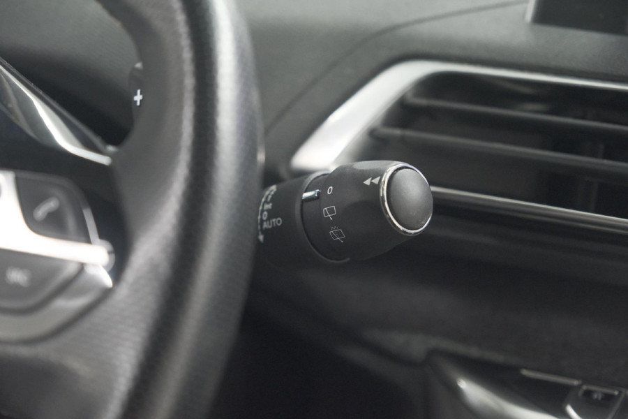 Peugeot 3008 1.6 PureTech 180 GT Line | Camera | Dodehoekdetectie | Adaptieve Cruise Control | Elektronische Kofferklep