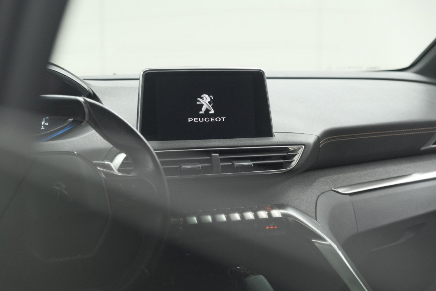 Peugeot 3008 1.6 PureTech 180 GT Line | Camera | Dodehoekdetectie | Adaptieve Cruise Control | Elektronische Kofferklep