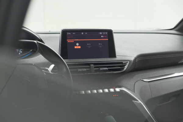 Peugeot 3008 1.6 PureTech 180 GT Line | Camera | Dodehoekdetectie | Adaptieve Cruise Control | Elektronische Kofferklep